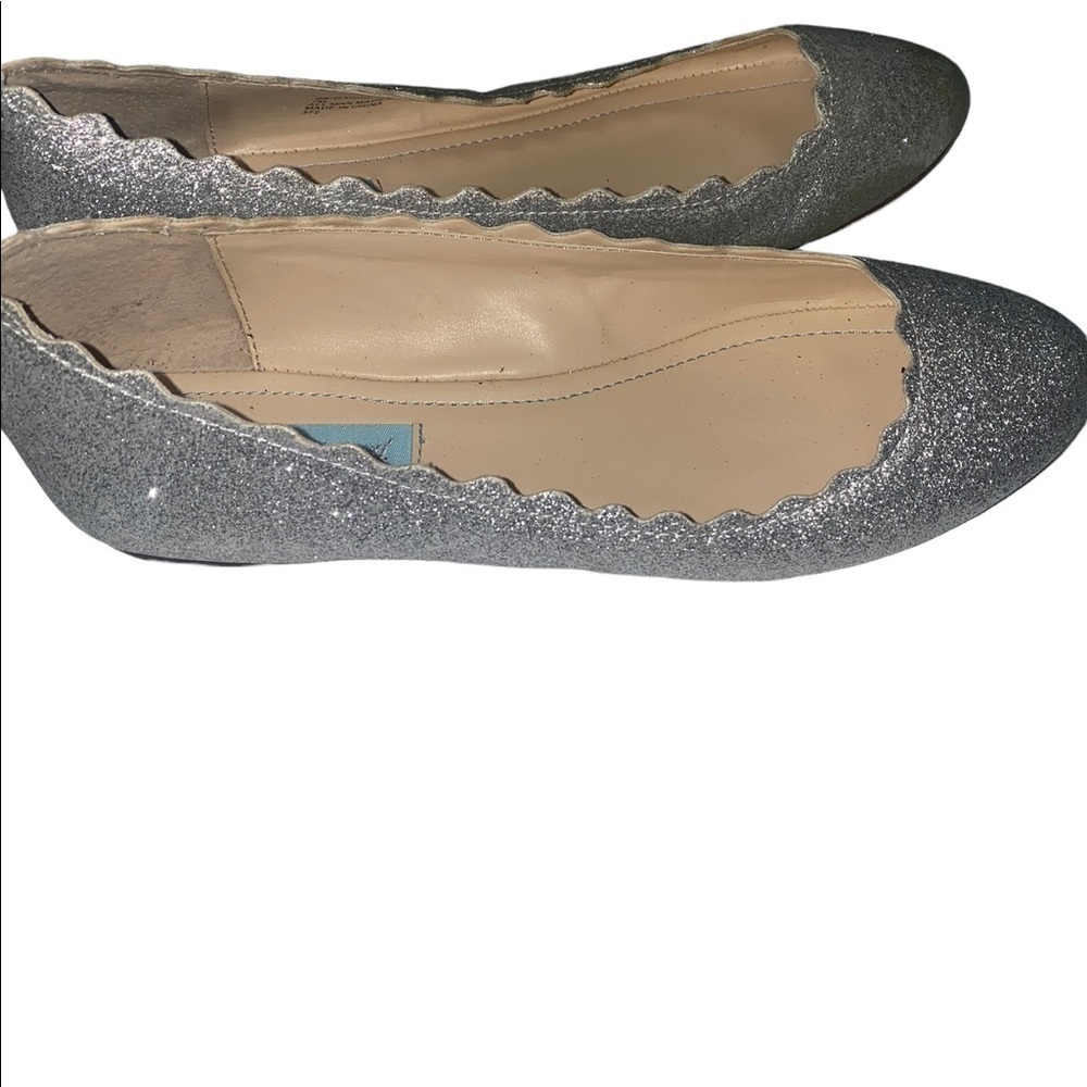 Blue by Betsey Johnson Women's Dance Flat silver glitter shoes size 7M